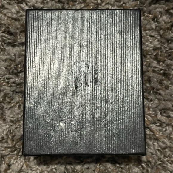 Tweety earrings - Picture 3 of 3